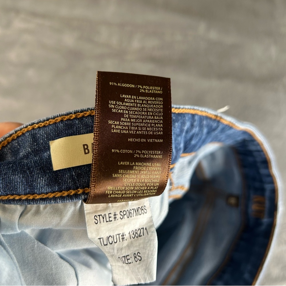 Kut From the Kloth Baby Boot Cut Jeans Medium Wash S Size 8 Short Stretch - Picture 12 of 12
